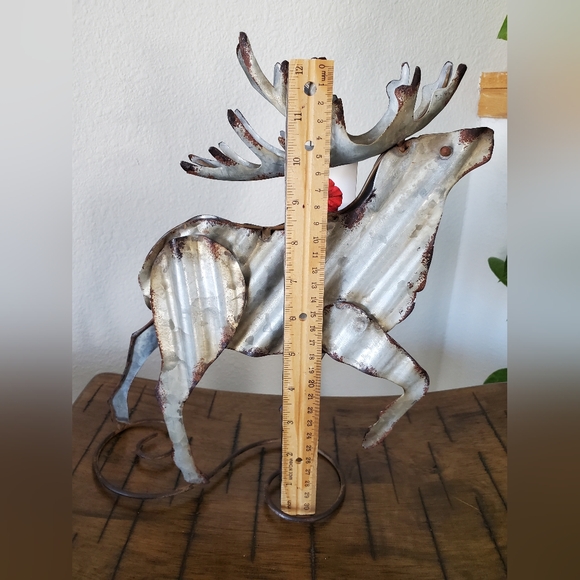 Metal Moose Sculpture - Picture 8 of 10